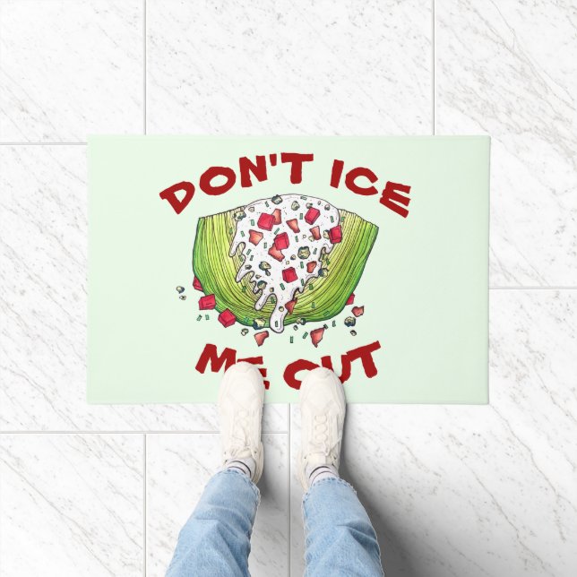 DON'T ICE ME OUT Funny Iceberg Lettuce Wedge Salad Doormat (Indoor)
