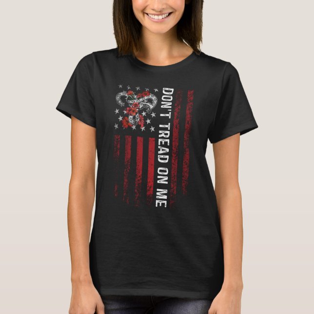 Don't tread on me T-Shirt (Front)