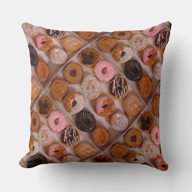 DONUTS! CUSHION (Front)