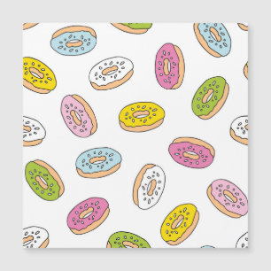 Doodle doughnuts pattern, seamless design.