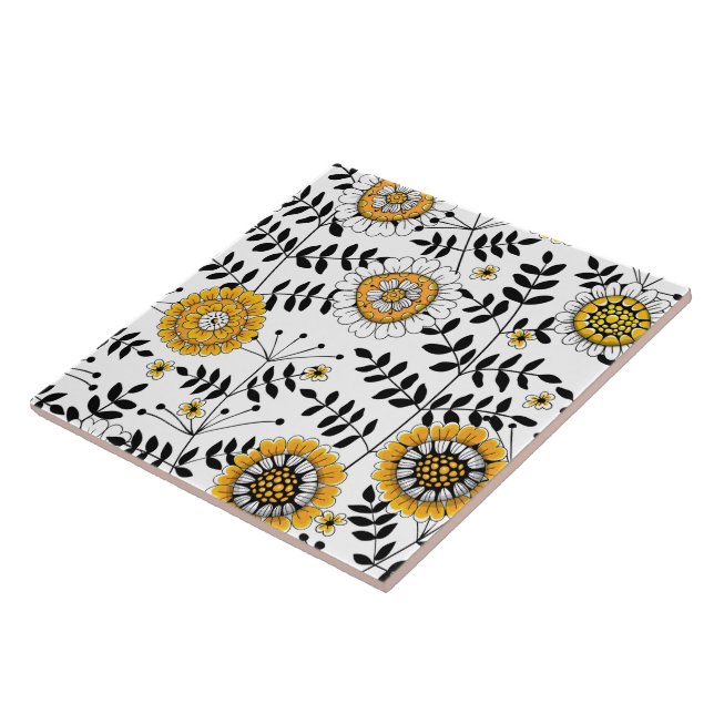 Doodle flowers and leaves in yellow and black tile (Side)