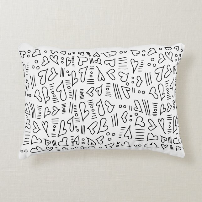 Doodle hearts 35 decorative cushion (Front)