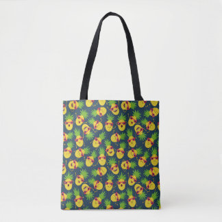 Doodle pineapples, hand drawn, summer pattern. tote bag