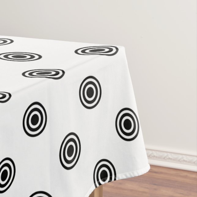 Dots black & white target + your backgr. & idea tablecloth (In Situ)