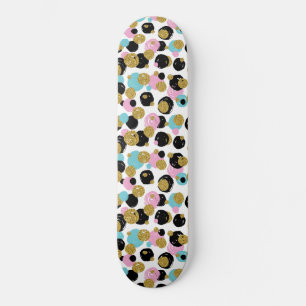 Dots Pattern 10 Skateboard