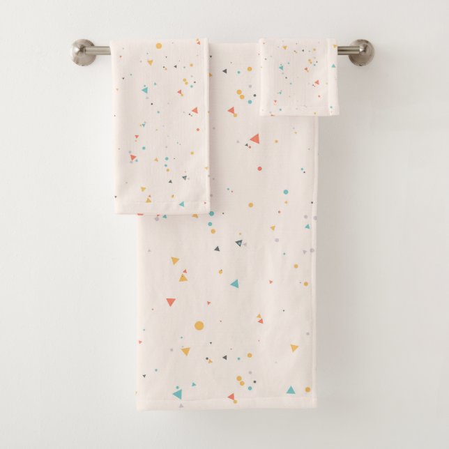 Dots & Triangle Confetti Pattern Bath Towel Set (Insitu)