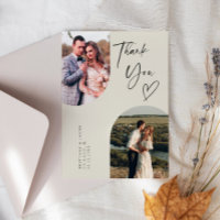 Double Arch Cream Wedding Photo