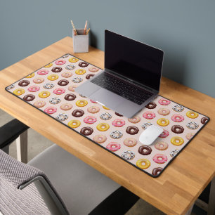 Doughnut Bakery Shop Pattern Desk Mat