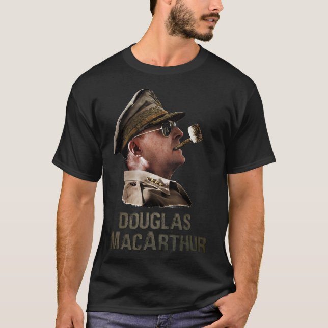 Douglas Macarthur, 1944 Colourized Art Gift Hallow T-Shirt (Front)
