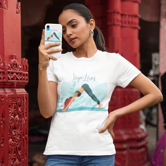 Downward Dog Yoga Pose – Minimalist Custom Design T-Shirt (Creator Uploaded)