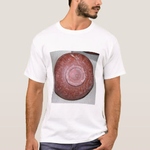 Dragondorff cup, c.150 BC (pottery) T-Shirt