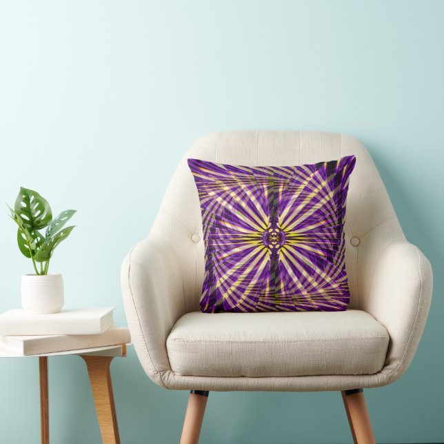 Dragonfly in flight...... cushion (Chair)