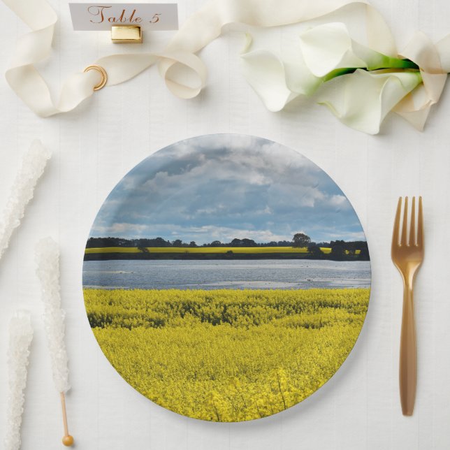 Dramatic Streatham Beauty  Paper Plate (Wedding)