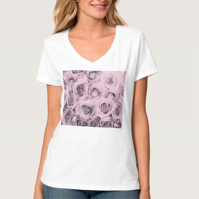 Drawing of pink roses  T-Shirt (Front)
