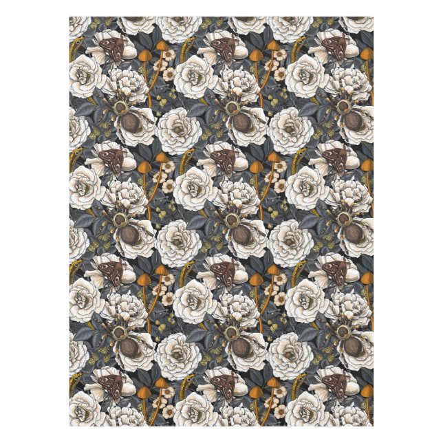 Dream garden 4 tablecloth (Front)