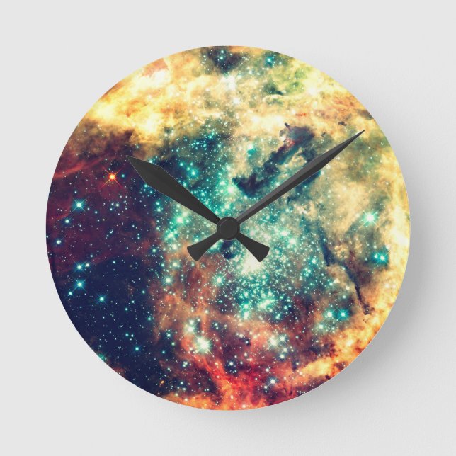DREAMLAND ROUND CLOCK (Front)