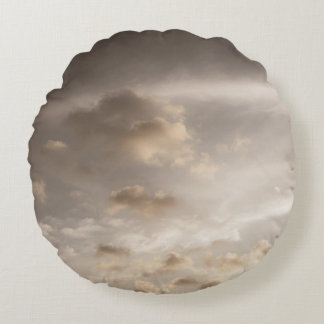 Dreamy Caribbean Clouds 5 Round Cushion