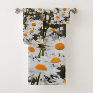 Dreamy Summer Field of Oxeye Daisies Bath Towel Set