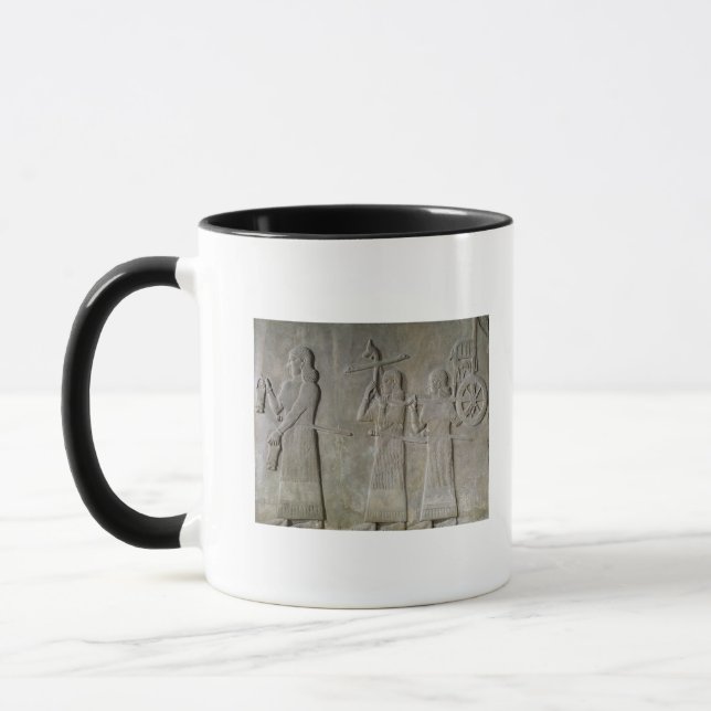 Drinking vessels & the Royal chariot Mug (Left)