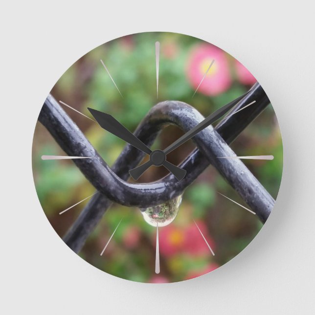 Drop of rain round clock (Front)