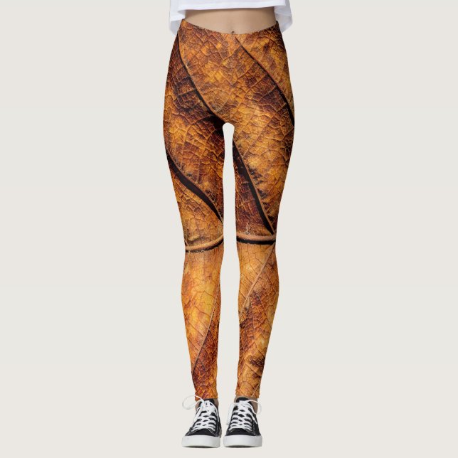 Dry leaf: natural texture background. leggings (Front)