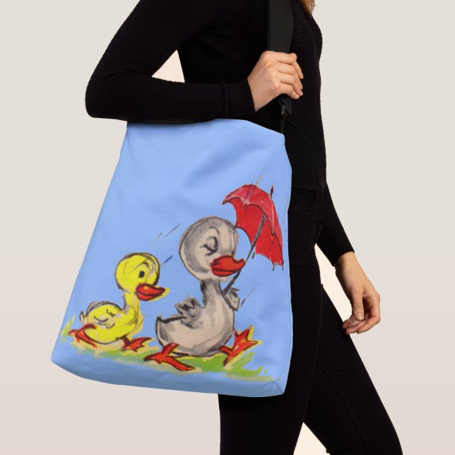 duck and duckling print crossbody bag (Close Up)