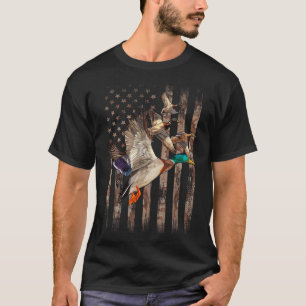 Duck Hunter American Flag Waterfowl Hunting  T-Shirt