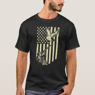 Duck Hunting American Flag Duck Hunter Bird Hunt T-Shirt