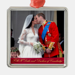Duke and Duchess of Cambridge Royal Wedding Metal Tree Decoration