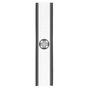 Duleek knot short table runner