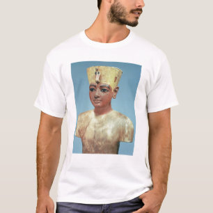 Dummy' of the young Tutankhamun wearing T-Shirt