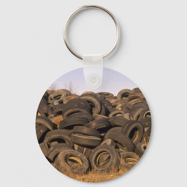 Dumped old tyres key ring (Front)