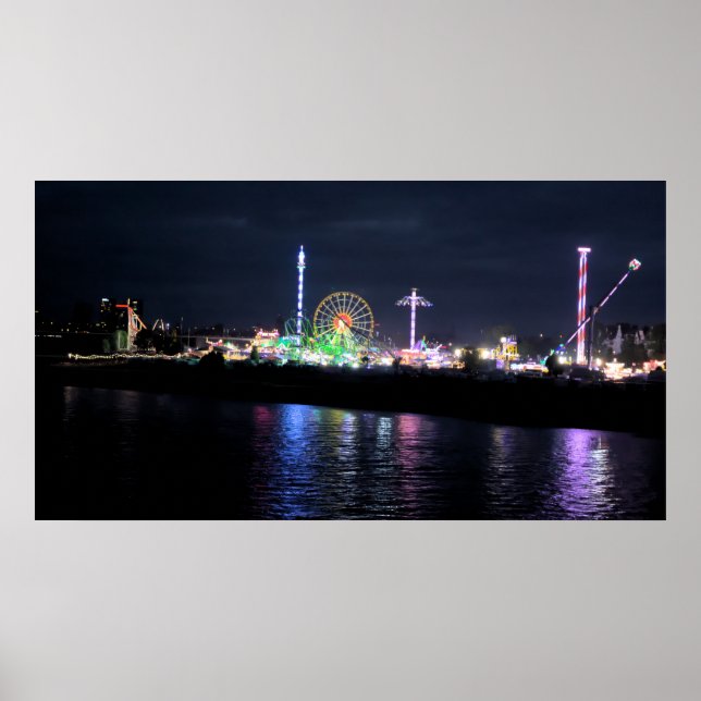 Düsseldorfer Rheinkirmes by night Poster (Front)