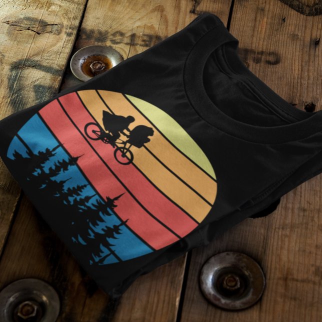 E.T the Extra Terrestrial T-Shirt (Creator Uploaded)