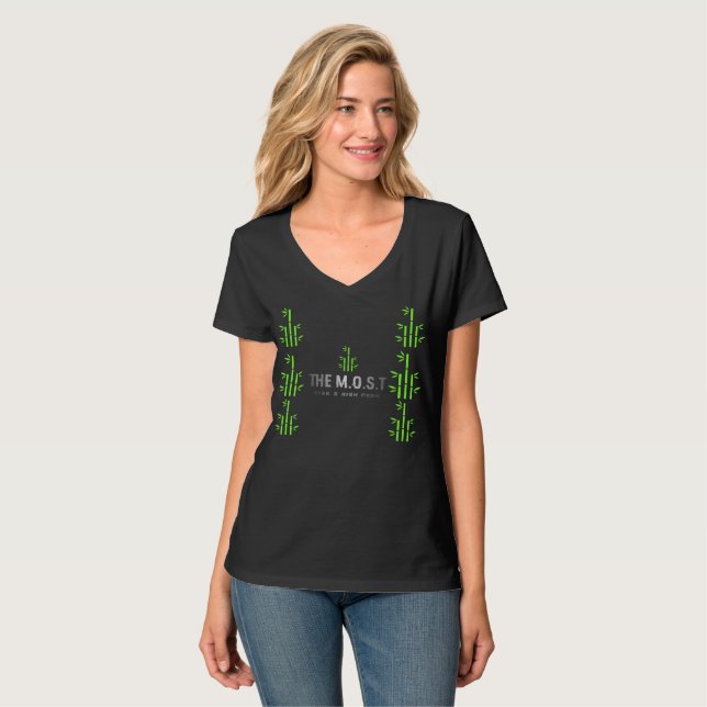 e: Women's Basic V-Neck T-Shirt (Black Vivid) (Front Full)