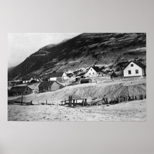 Early Scene of Kodiak, Alaska Photograph Poster (Front)