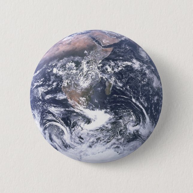 Earth Button (Front)