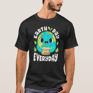 Earth Day Everyday Retro Vintage Planet Environmen T-Shirt