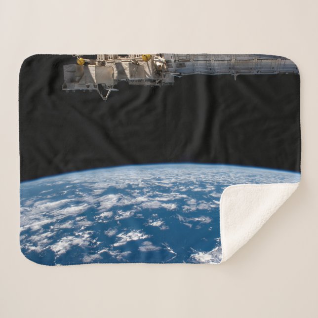 Earth's Limb, Or Horizon Sherpa Blanket (Front (Horizontal))