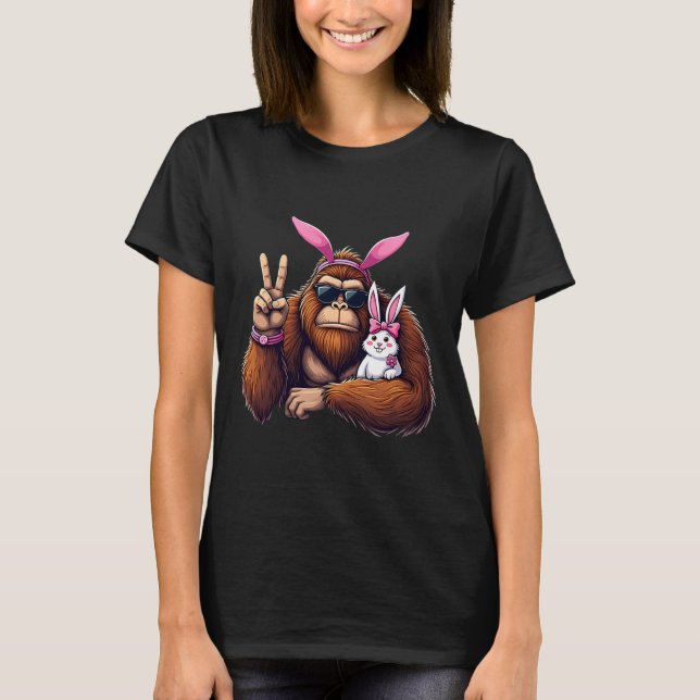 Easter Bigfoot Bunny Funny Easter Day Sasquatch Bo T-Shirt (Front)