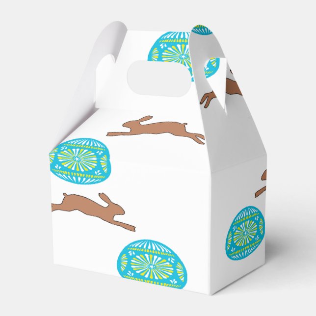 easter bunny and eggs on white favour box (Front Side)