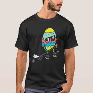 Easter Egg Playing Ice Hockey Cute Sports Men Boys T-Shirt