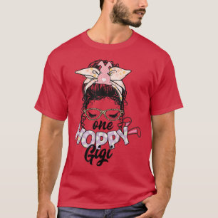 Easter Messy Bun One Hoppy Gigi Bunny grandma East T-Shirt