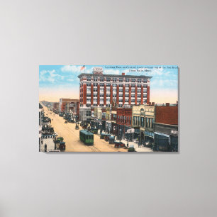 Eastern View of Central AvenueGreat Falls, MT Canvas Print