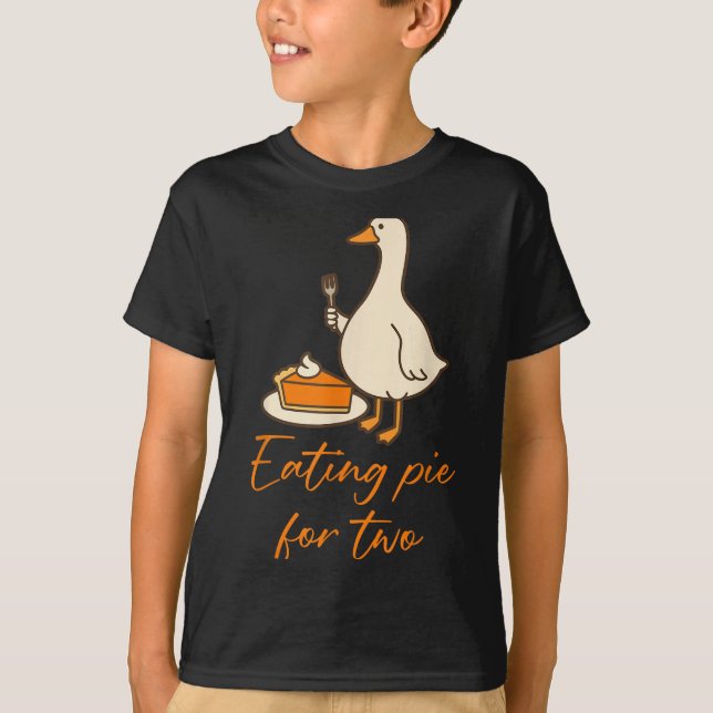Eating E For Two Thanksgiving Pregnancy Announceme T-Shirt (Front)