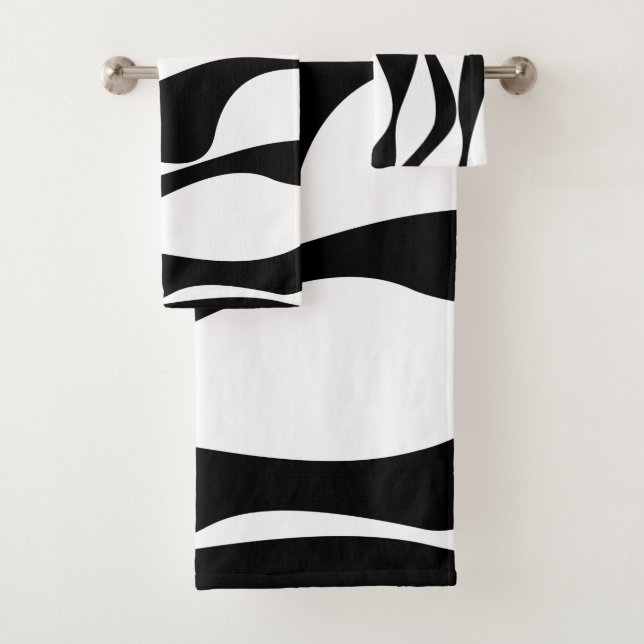 Ebb and Flow 4 - Black and White Bath Towel Set (Insitu)