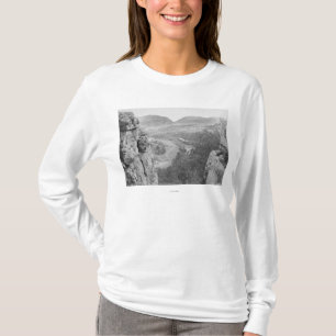 Echo Canyon Looking through Sioux Pass Photograp T-Shirt