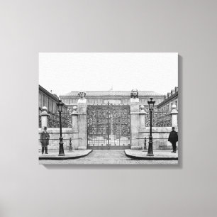Ecole Nationale Superieure des Beaux-Arts Canvas Print