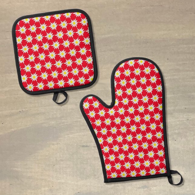 Edelweiss Pattern Red Oven Mitt and Pot Holder Set (Creator Uploaded)