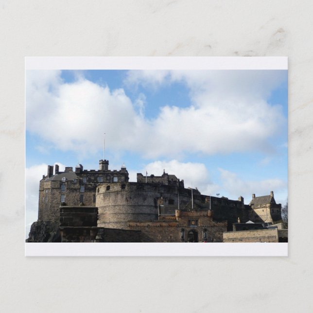 Edinburgh Castle in Scotland Postcard (Front)